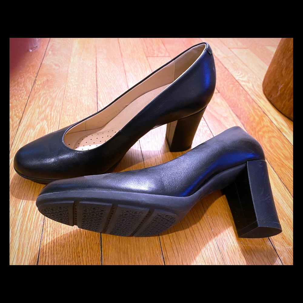 Geox pumps. Beautiful and classy.